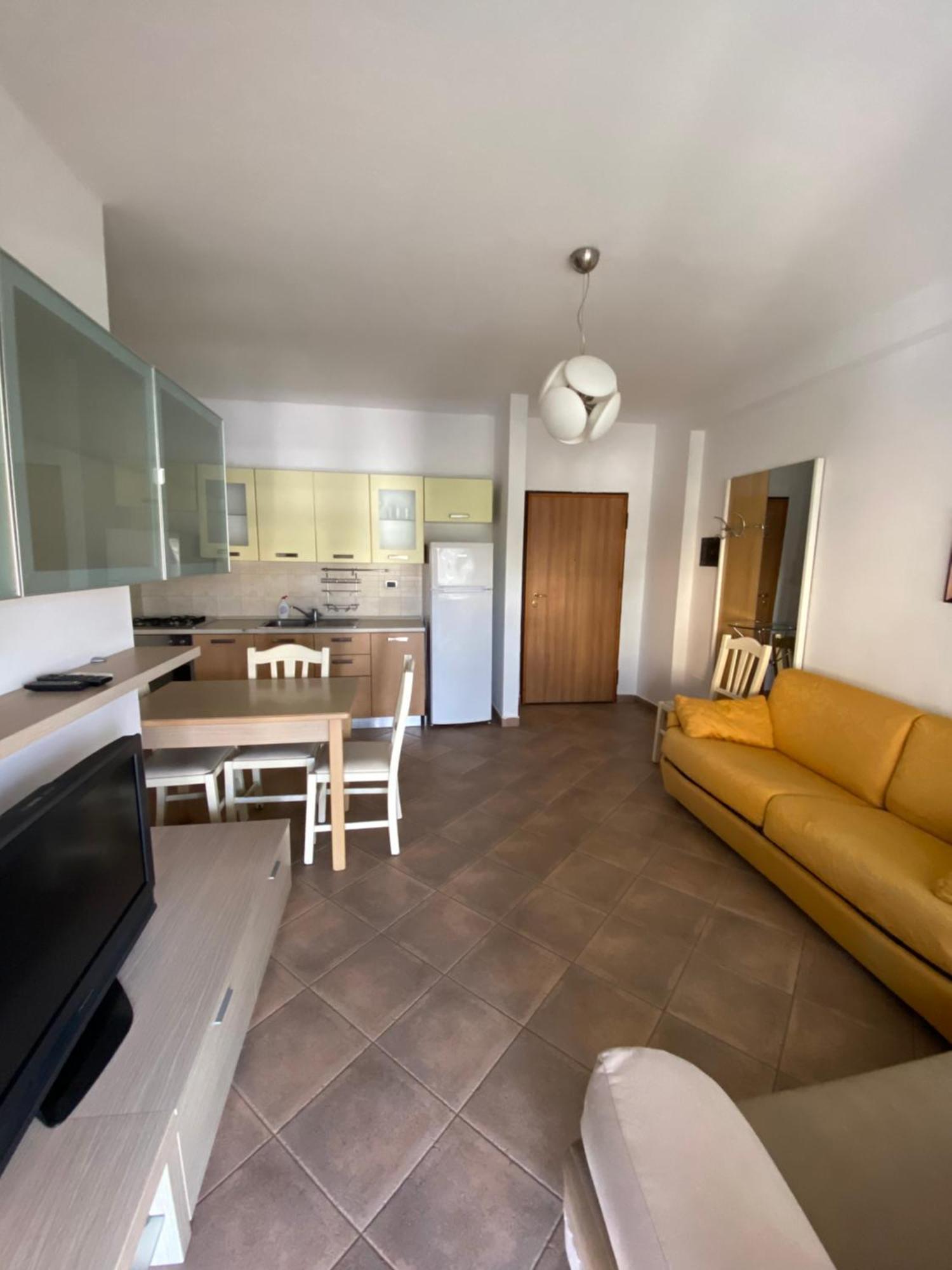 Leo Apartament Durrës Exterior foto