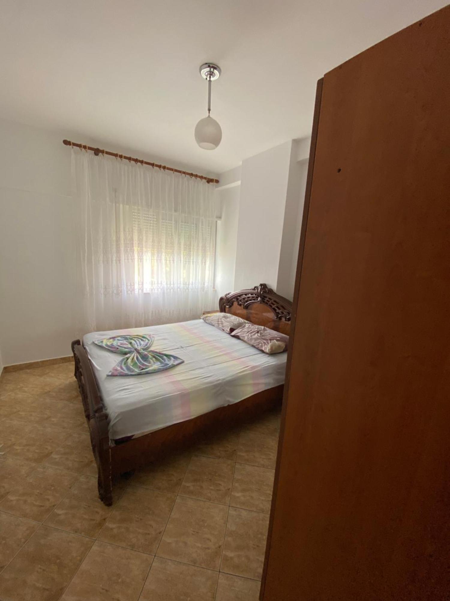 Leo Apartament Durrës Exterior foto